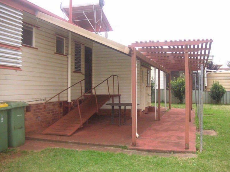 6 Druce Street, Wilsonton QLD 4350