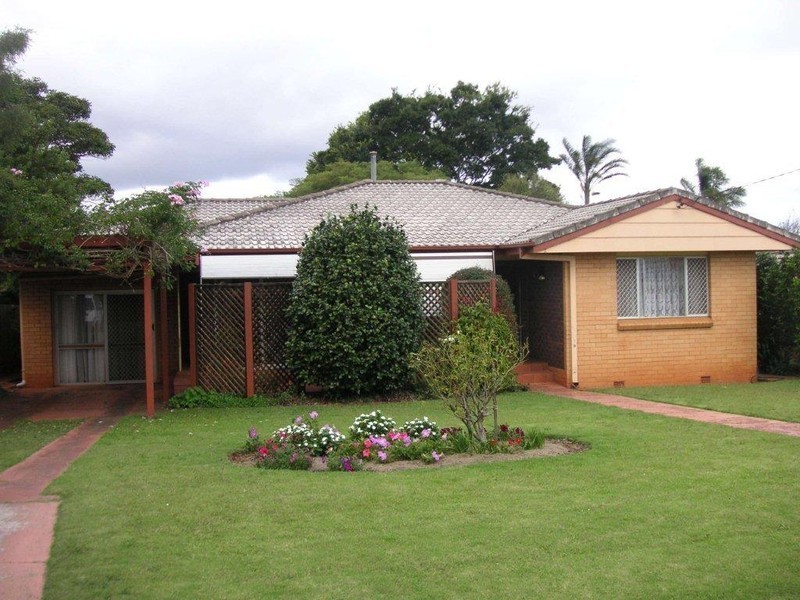 2 Patrick Street, Harristown QLD 4350