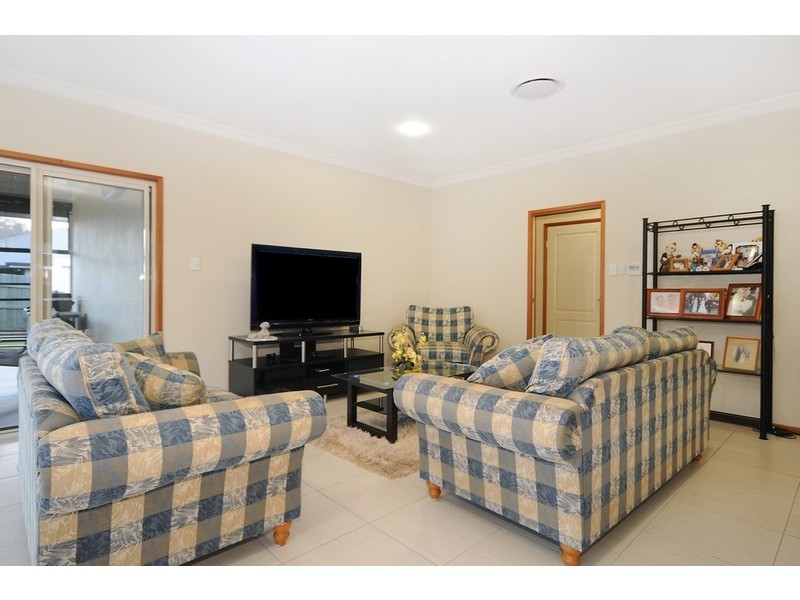 16 Kingfisher Street, Rangeville QLD 4350