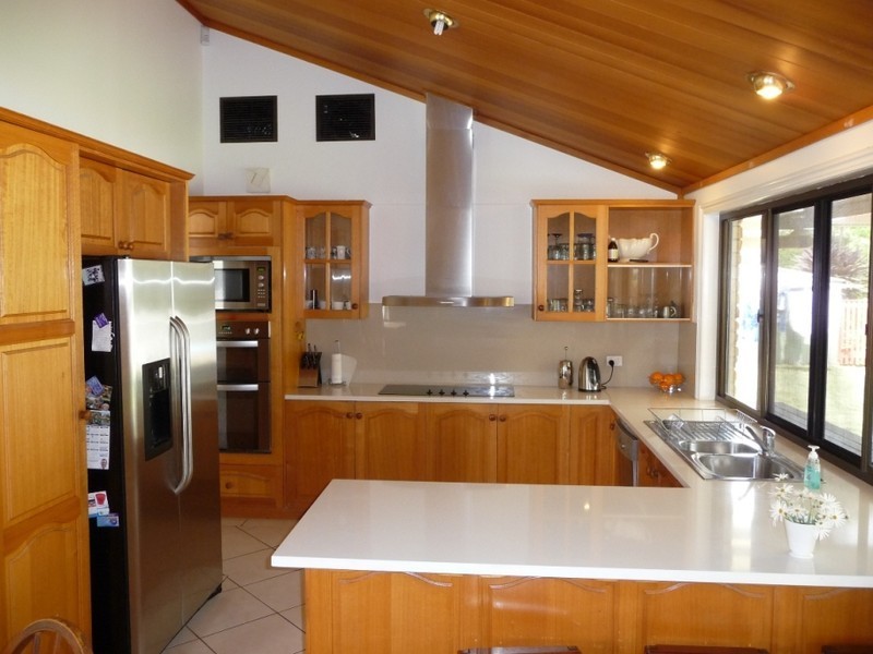 3 Fairway Crescent, Middle Ridge QLD 4350