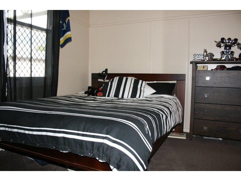 150 Mackenzie Street, East Toowoomba QLD 4350