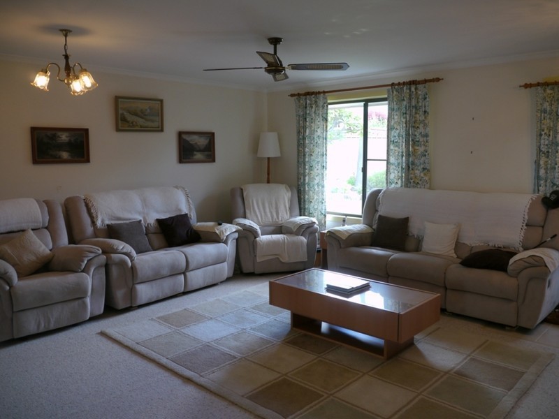 Kearneys Spring QLD 4350