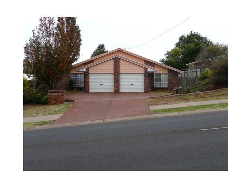 326 Spring Street, Kearneys Spring QLD 4350
