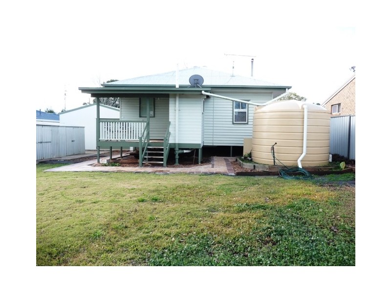 266 Alderley Street, Centenary Heights QLD 4350