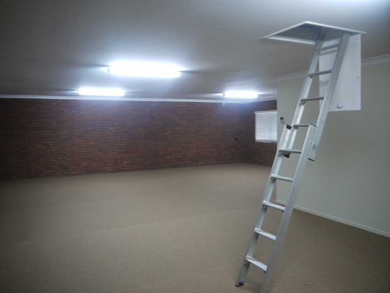 7 Golf Course Drive, Middle Ridge QLD 4350