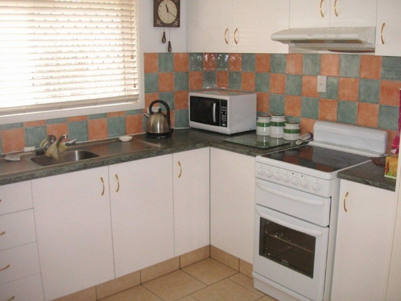 1and2/277 Mackenzie Street, Centenary Heights QLD 4350