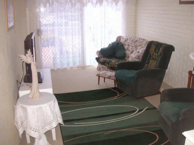 1and2/277 Mackenzie Street, Centenary Heights QLD 4350