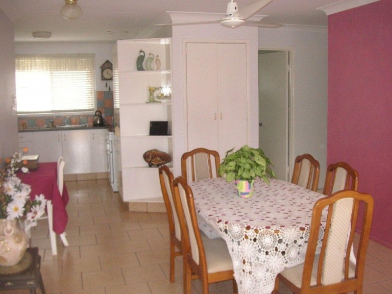 1and2/277 Mackenzie Street, Centenary Heights QLD 4350