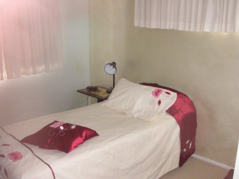 1and2/277 Mackenzie Street, Centenary Heights QLD 4350