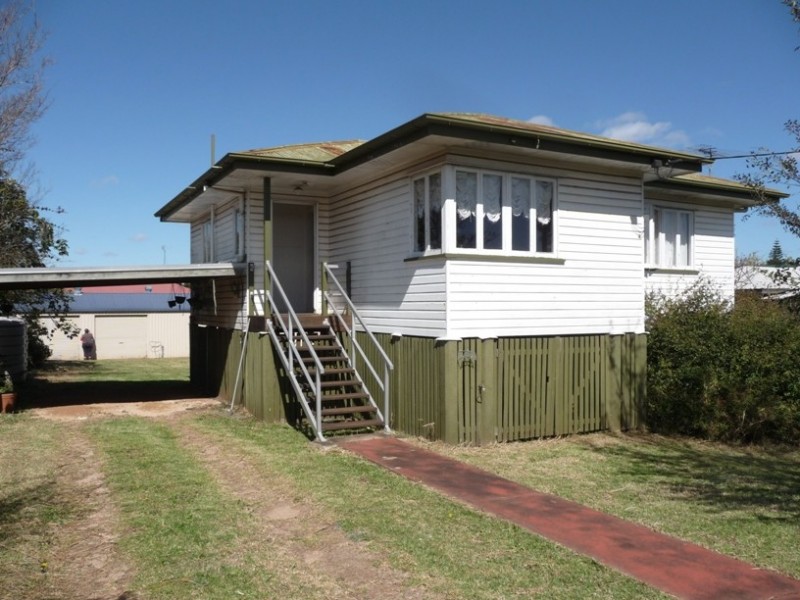 14 Murray Street, North Toowoomba QLD 4350