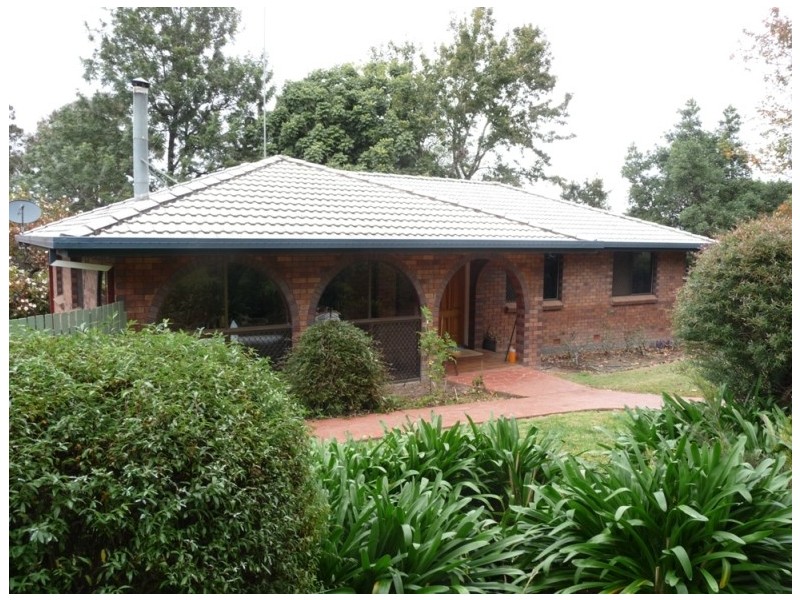 8 Messines Street, Harlaxton QLD 4350