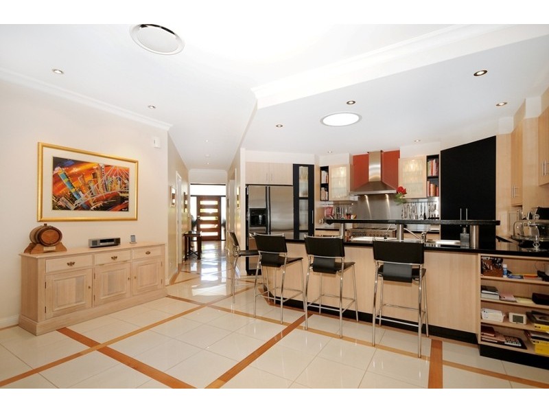 1 Bridget Court, Middle Ridge QLD 4350