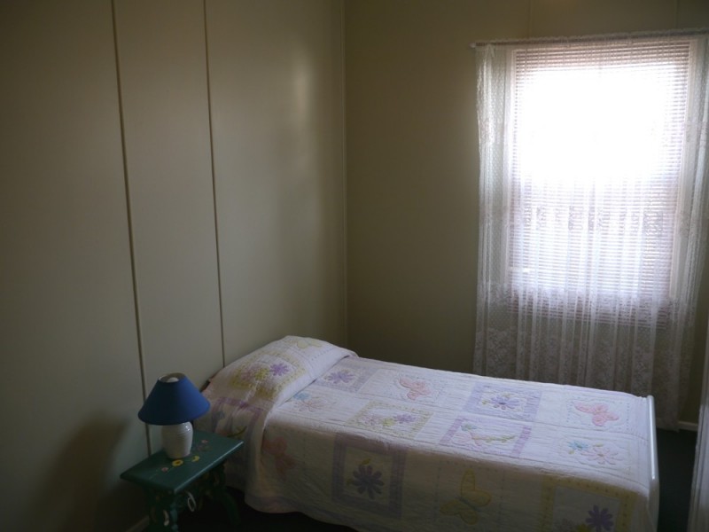 266 Alderley Street, Centenary Heights QLD 4350