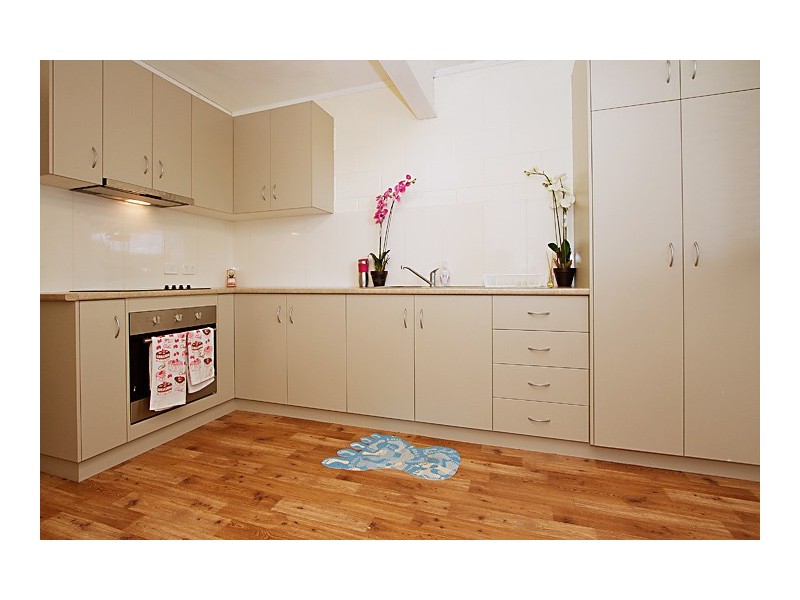 1/329  Hume Street, South Toowoomba QLD 4350