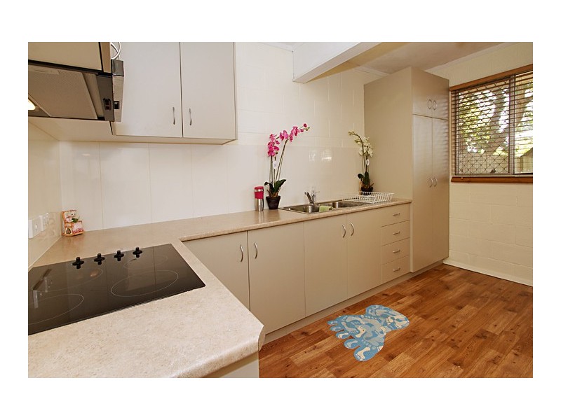 1/329  Hume Street, South Toowoomba QLD 4350