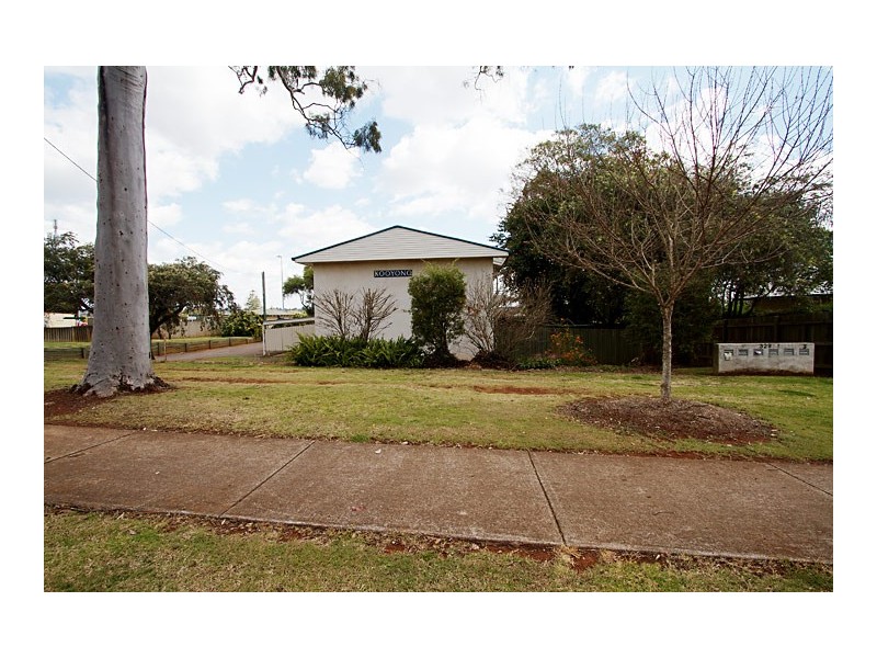 1/329  Hume Street, South Toowoomba QLD 4350
