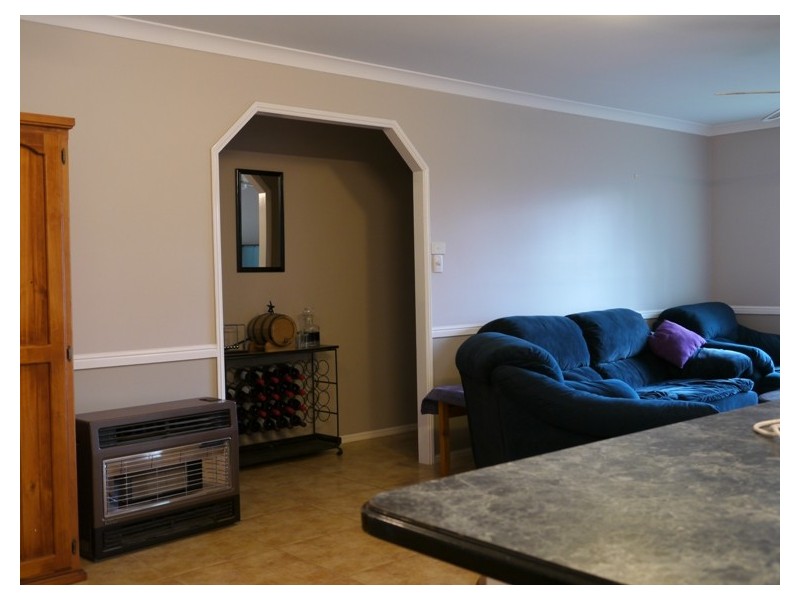 12 Freyling Court, Kearneys Spring QLD 4350