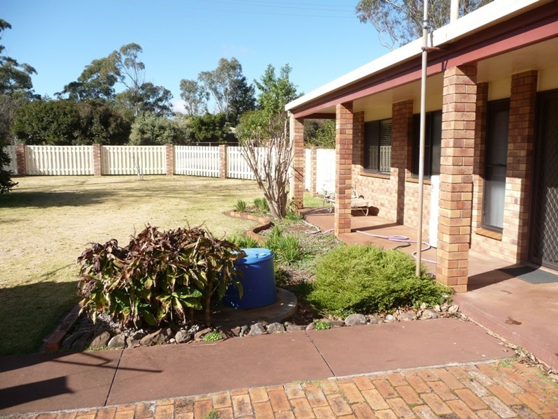 14 Cawdor Road, Toowoomba City QLD 4350