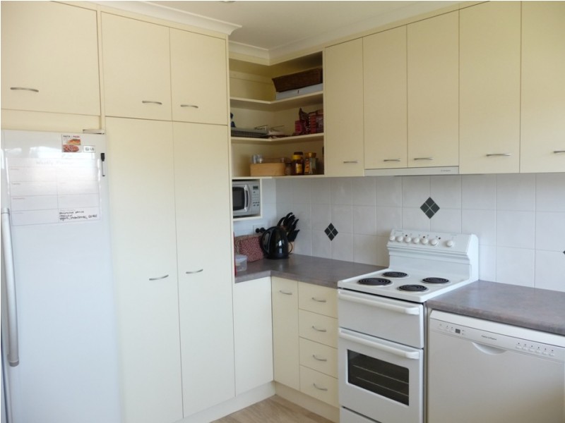 Centenary Heights QLD 4350