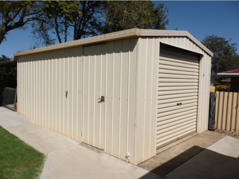 Centenary Heights QLD 4350