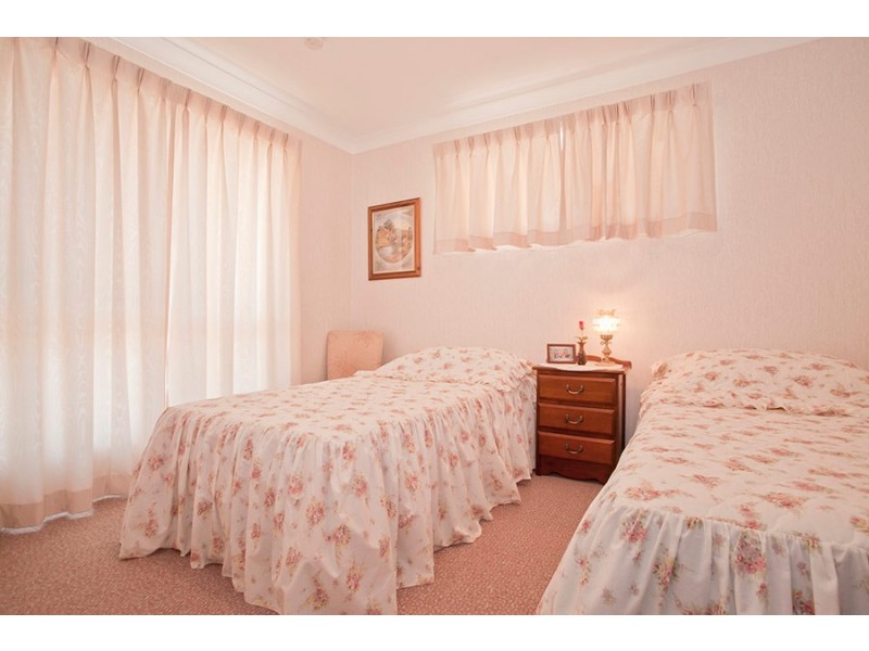 8 Emma Drive, Kearneys Spring QLD 4350