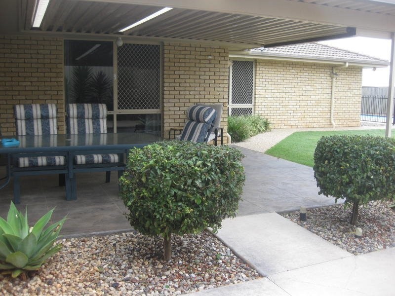 8 Susie Court, Highfields QLD 4352