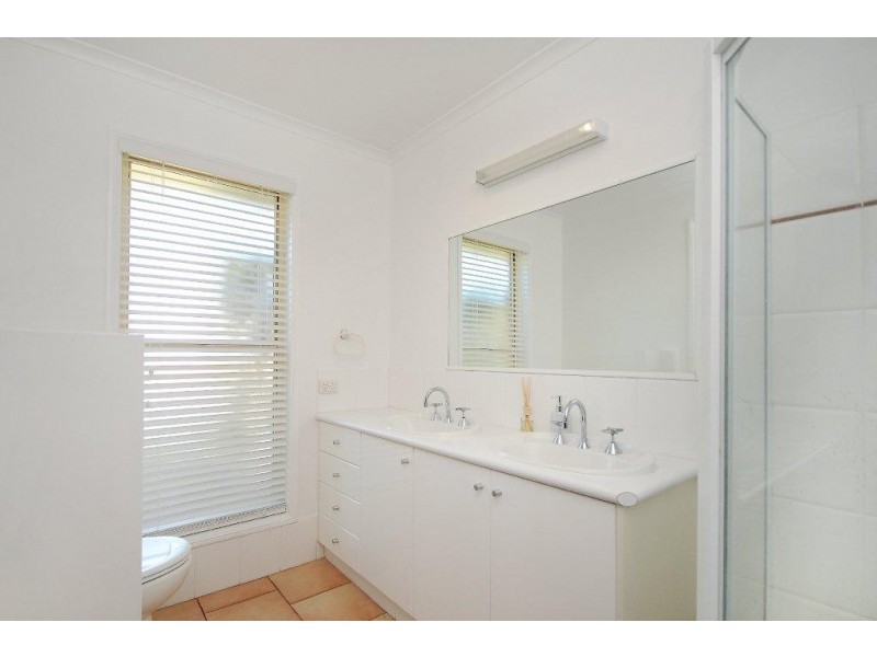 House 7  “Parkwood” 46a Mackenzie Street, Mount Lofty QLD 4350