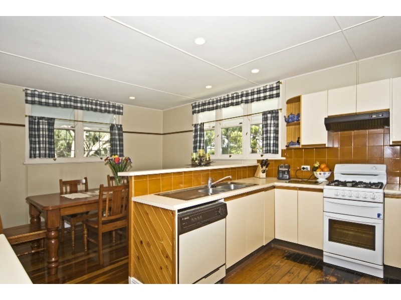 64 Ipswich Street, East Toowoomba QLD 4350