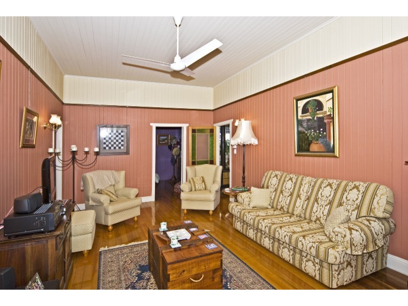 64 Ipswich Street, East Toowoomba QLD 4350