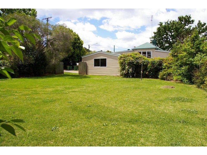 5 Horton Street, East Toowoomba QLD 4350