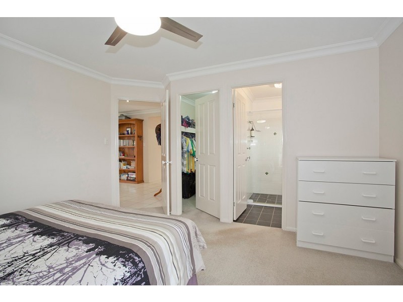 10 Cunningham Street, Oakey QLD 4401