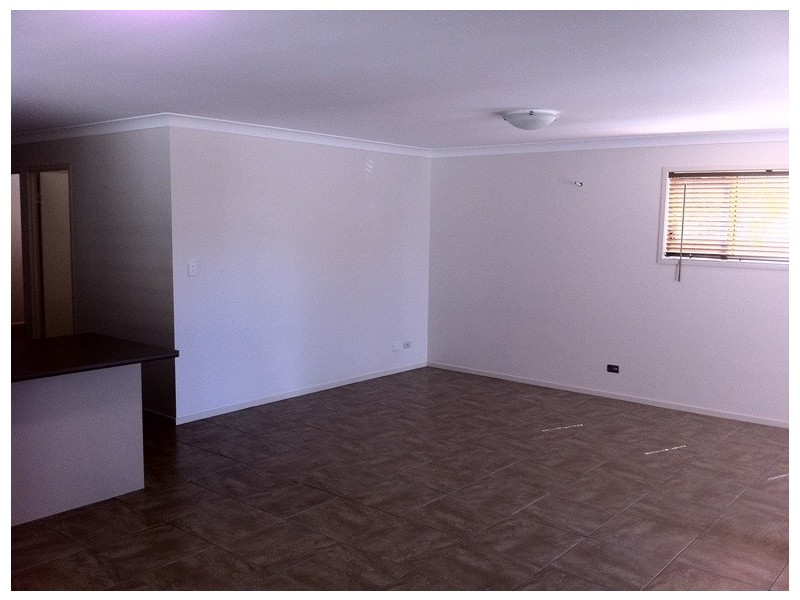 106 Main Street, Westbrook QLD 4350