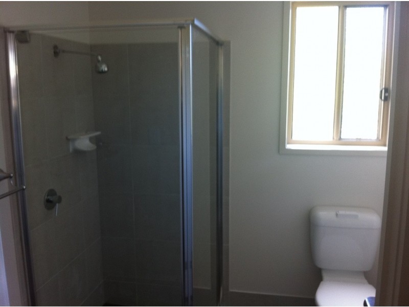 106 Main Street, Westbrook QLD 4350