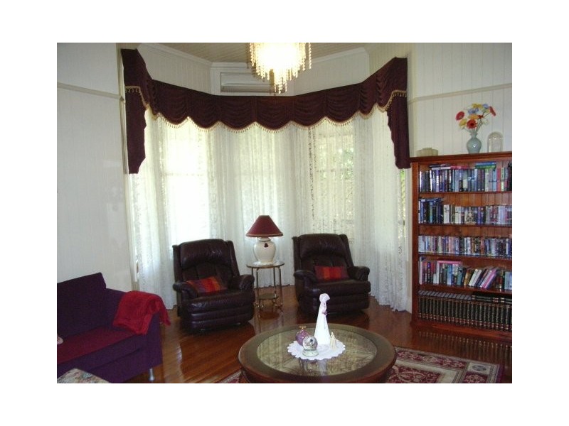 7 St Louis Street, East Toowoomba QLD 4350