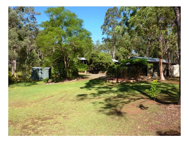 6 Woodland Crescent, Withcott QLD 4352