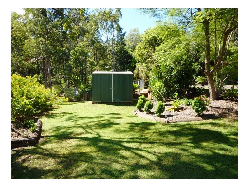 6 Woodland Crescent, Withcott QLD 4352