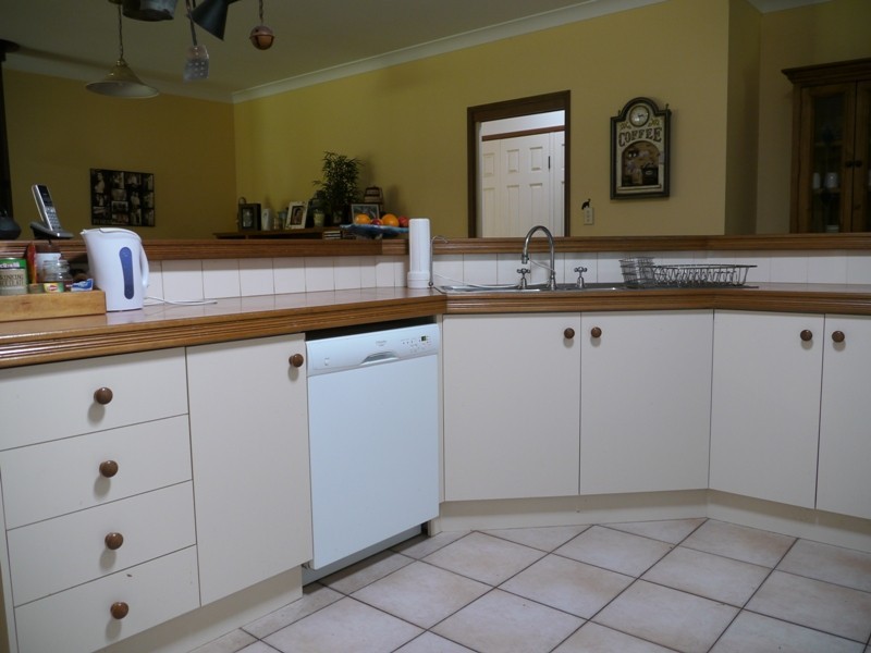 24 Blue Gum Drive, Highfields QLD 4352