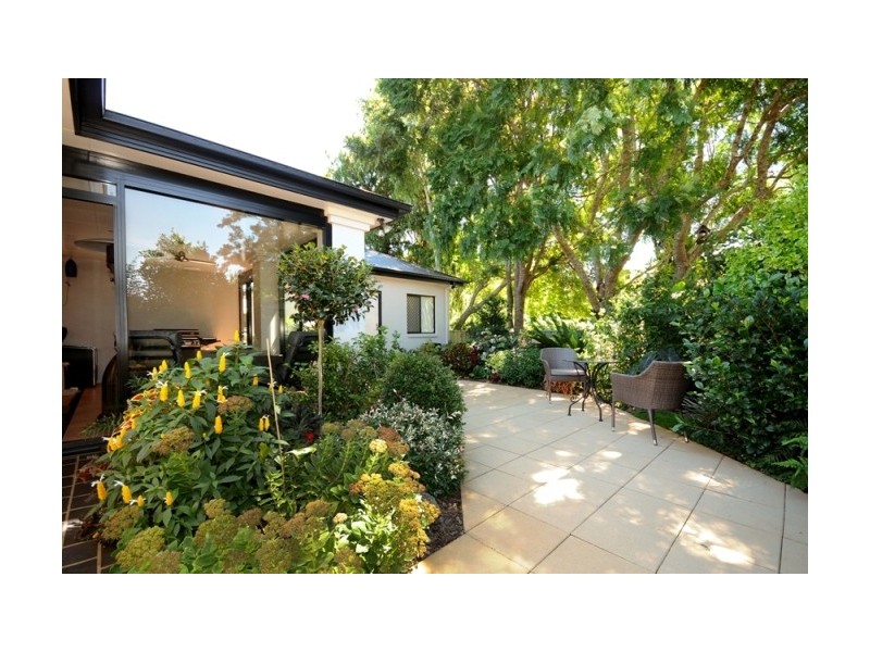 1 Bridget Court, Middle Ridge QLD 4350