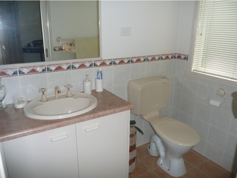 15/279 Mackenzie Street, Centenary Heights QLD 4350