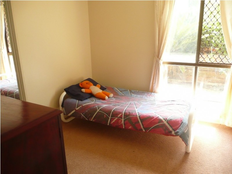 4 Obeirne Street, Kearneys Spring QLD 4350