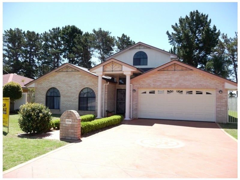 7 Georgina Court, Kearneys Spring QLD 4350