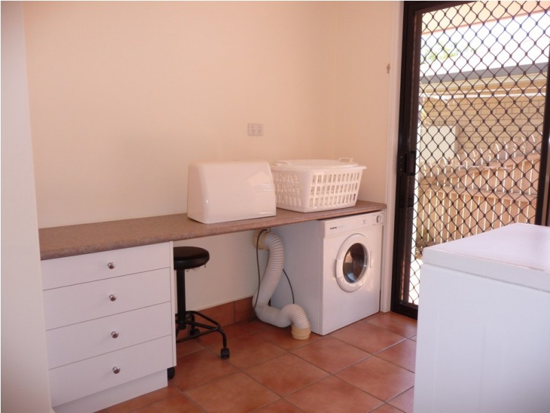 7 Georgina Court, Kearneys Spring QLD 4350