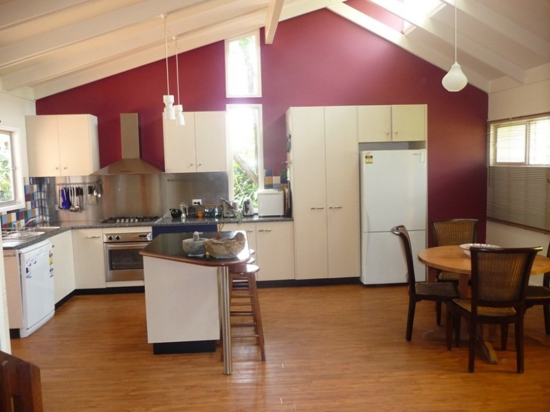 25 Tourist Road, East Toowoomba QLD 4350