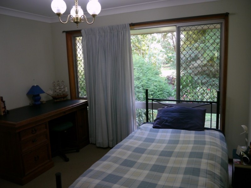 36 Highfields Road, Highfields QLD 4352