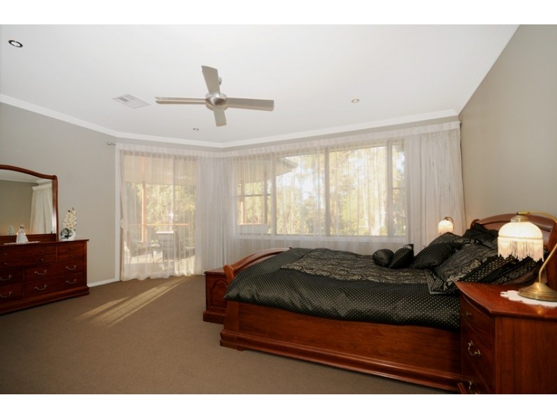 2 Bonville Court, Middle Ridge QLD 4350