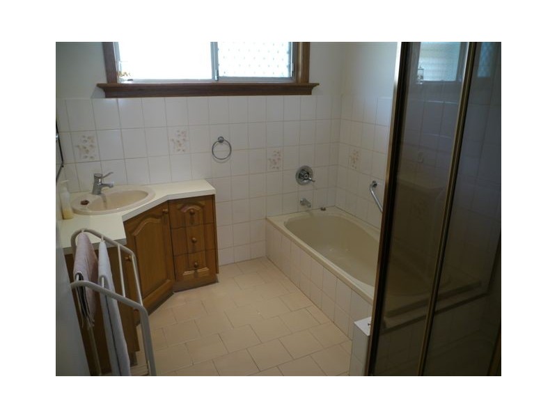 38 Wentworth Street, Centenary Heights QLD 4350