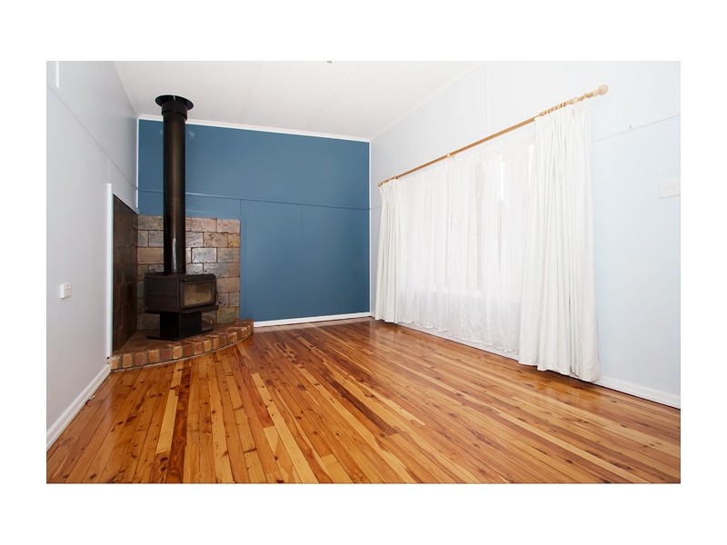 19 Wilfred Street, Harristown QLD 4350