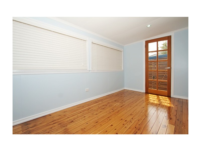 19 Wilfred Street, Harristown QLD 4350