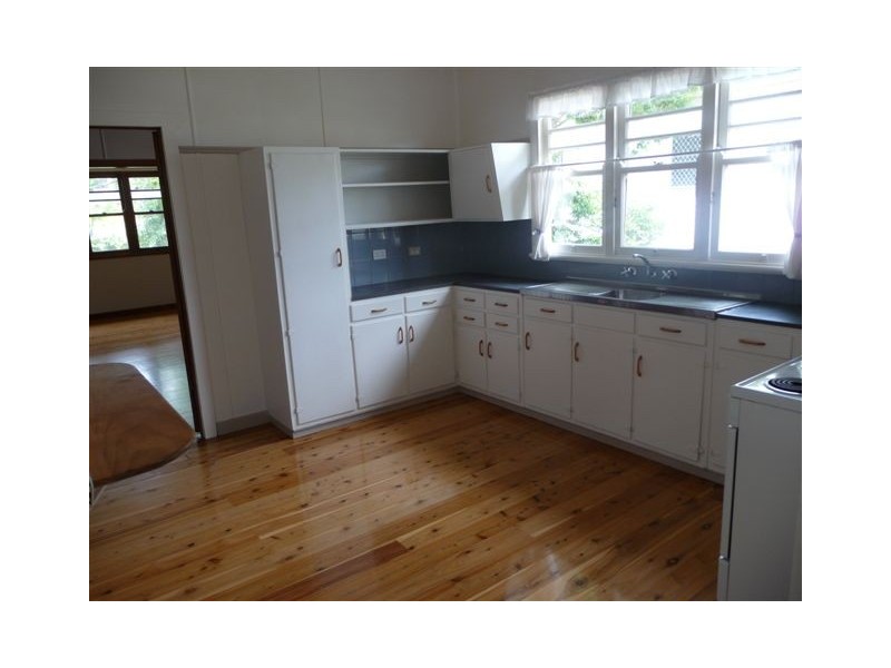 23 Tolmie Street, South Toowoomba QLD 4350