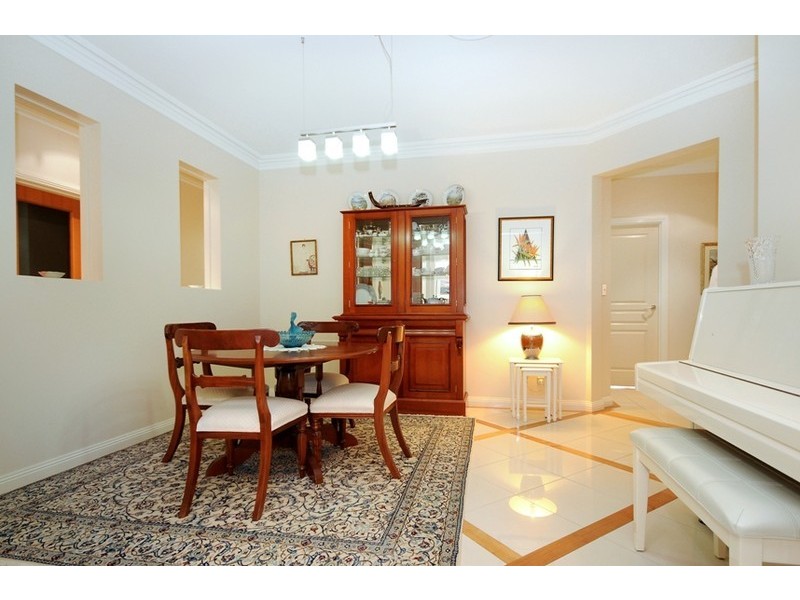 1 Bridget Court, Middle Ridge QLD 4350